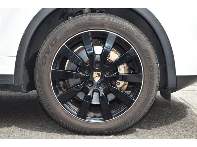 PORSCHE CAYENNE 2013 Image 31
