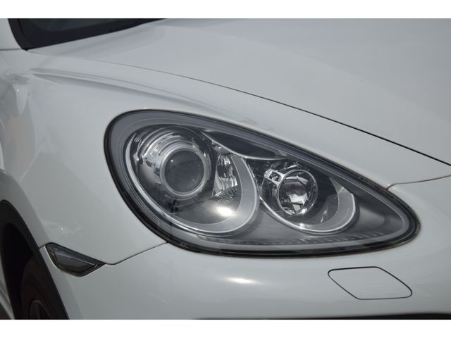 PORSCHE CAYENNE 2013 Image 31