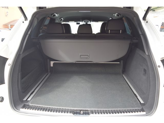 PORSCHE CAYENNE 2013 Image 31
