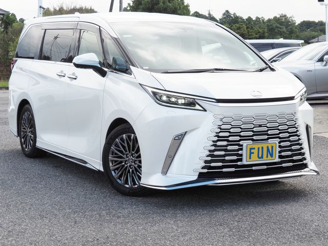 TOYOTA LEXUS LM500H 2025 Image 31