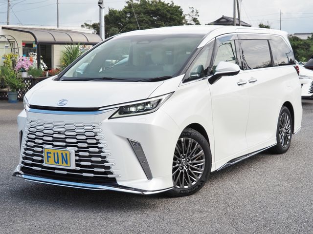 TOYOTA LEXUS LM500H 2025 Image 31