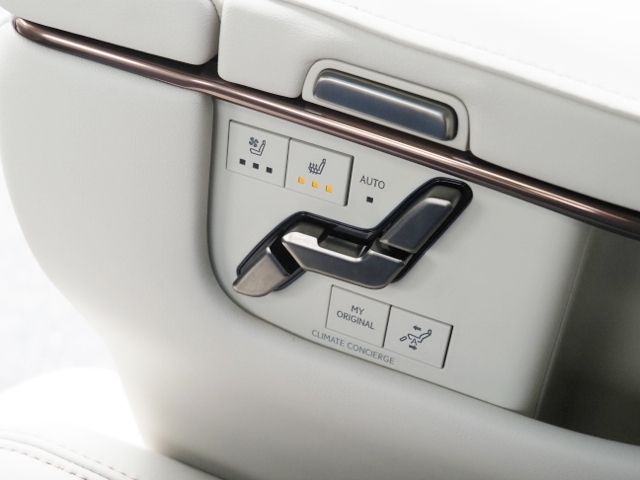 TOYOTA LEXUS LM500H 2025 Image 31