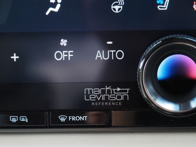 TOYOTA LEXUS LM500H 2025 Image 31