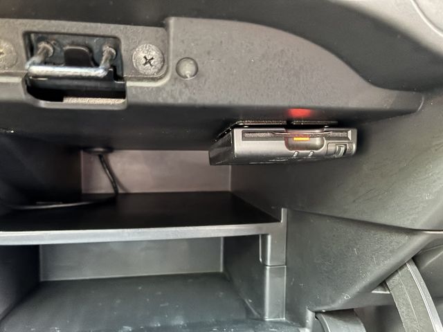 NISSAN NOTE 2017 Image 31