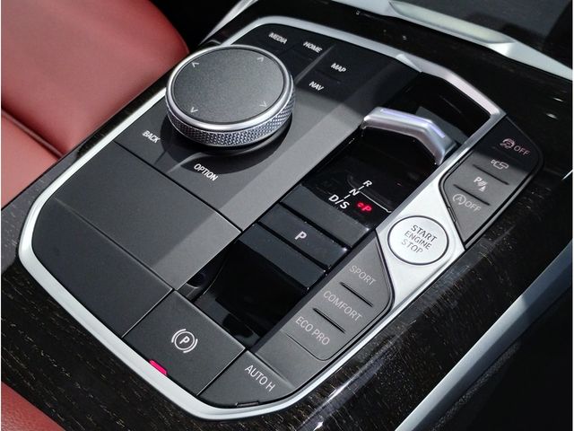 BMW 3SERIES TOURING 2024 Image 31