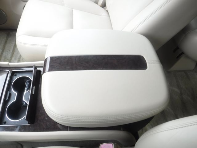 CADILLAC ESCALADE 2013 Image 31