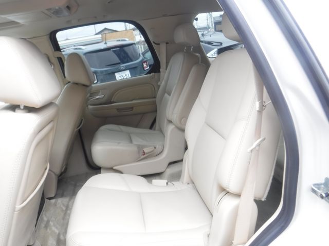 CADILLAC ESCALADE 2013 Image 31