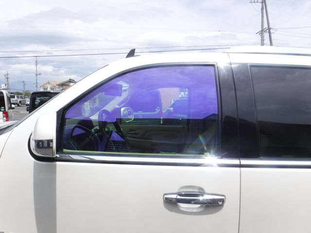 CADILLAC ESCALADE 2013 Image 31