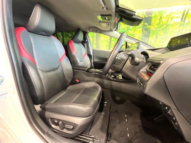 TOYOTA PRIUS PHV 2023 Image 31