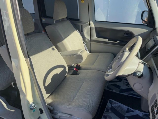 DAIHATSU TANTO 2015 Image 31