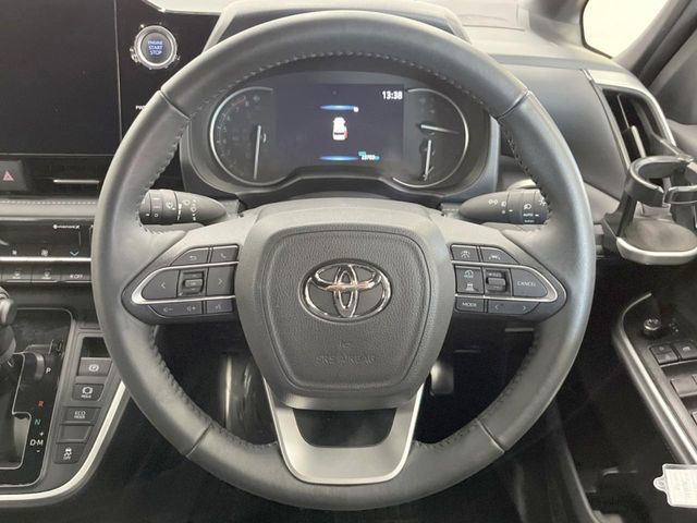 TOYOTA NOAH 4WD 2023 Image 31