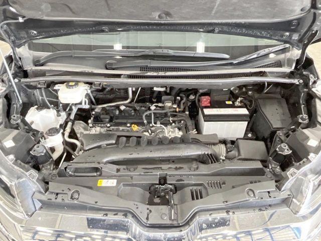 TOYOTA NOAH 4WD 2023 Image 31