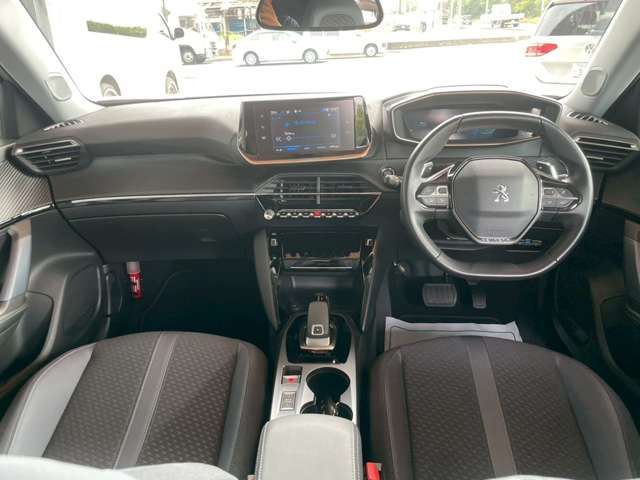 PEUGEOT 2008 2020 Image 31