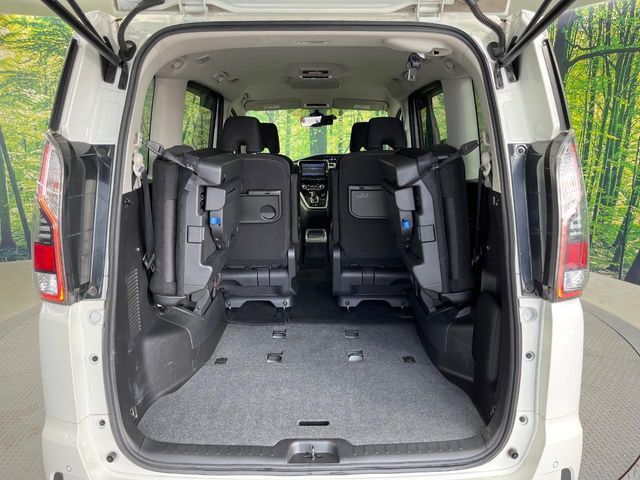 NISSAN SERENA  WG 2018 Image 31