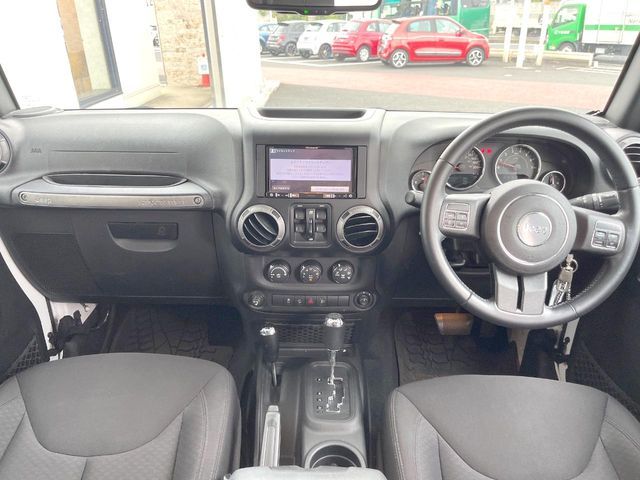 JEEP WRANGLER UNLIMI 2015 Image 31