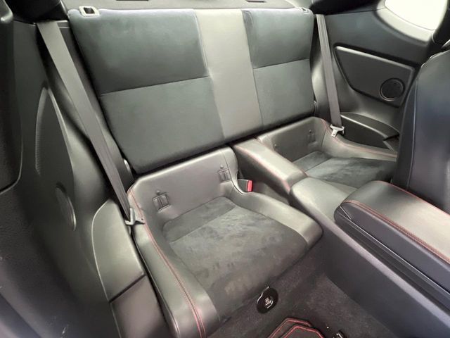 TOYOTA 86 2012 Image 31