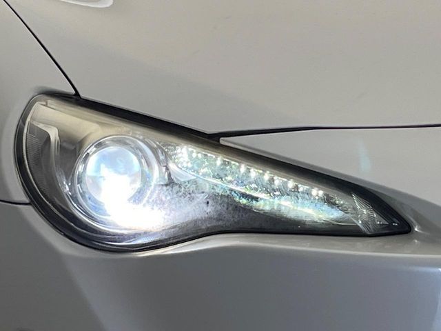 TOYOTA 86 2012 Image 31