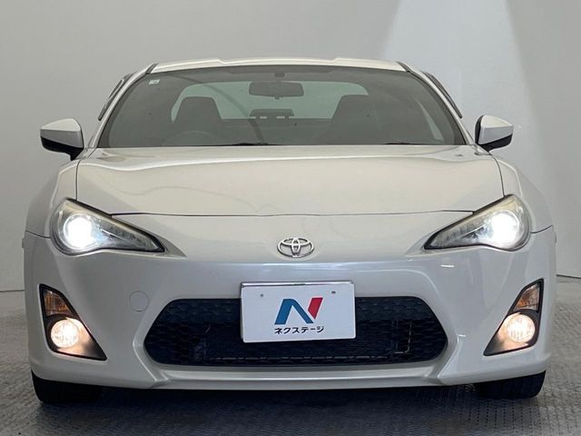 TOYOTA 86 2012 Image 31