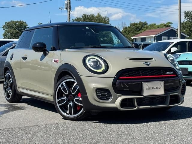 BMW MINI 2019 Image 31