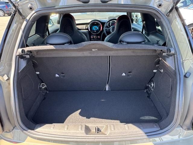 BMW MINI 2019 Image 31