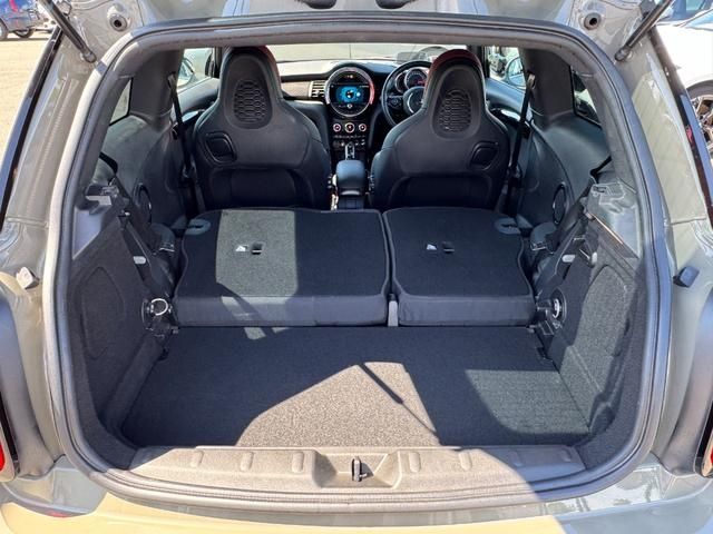 BMW MINI 2019 Image 31
