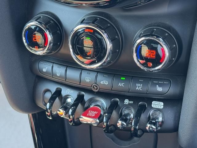 BMW MINI 2019 Image 31