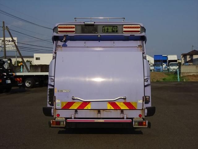 MITSUBISHI FUSOU FIGHTER 2019 Image 31