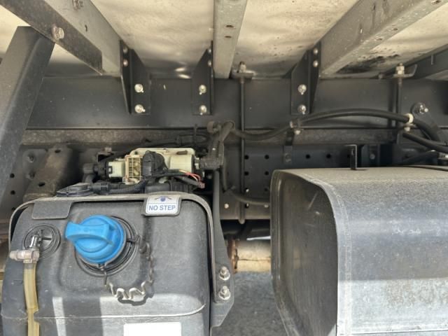 MITSUBISHI CANTER 2021 Image 31