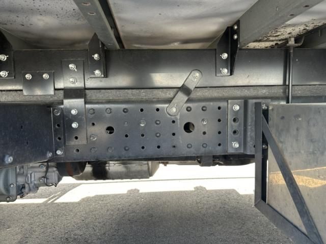 MITSUBISHI CANTER 2021 Image 31