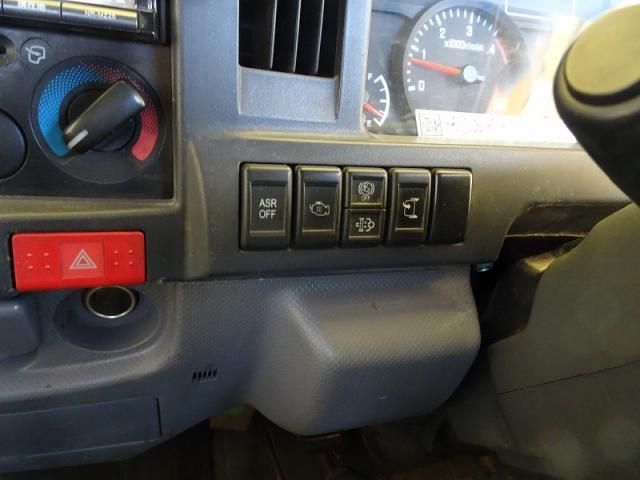 ISUZU ELF 2017 Image 31