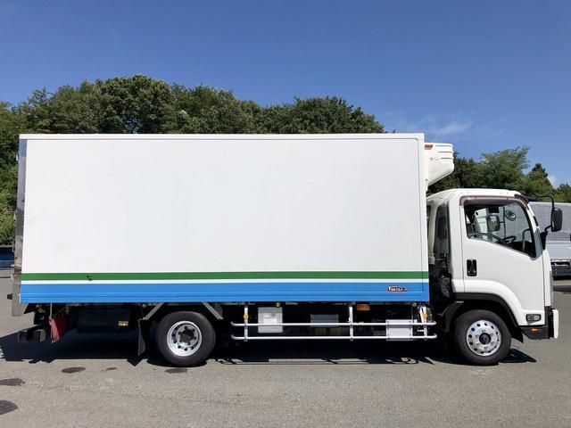 ISUZU FORWARD 2015 Image 31