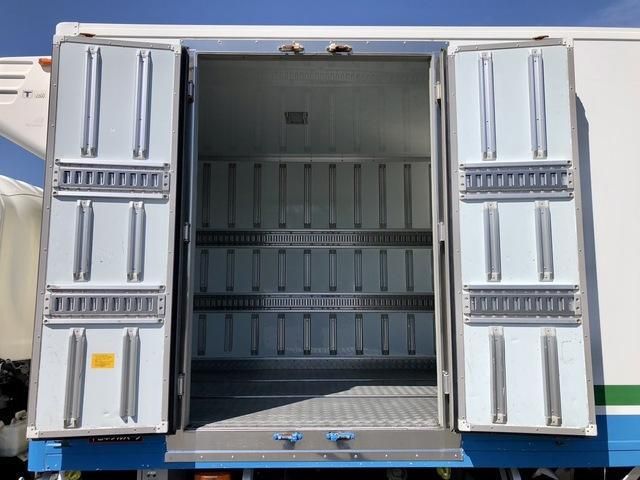 ISUZU FORWARD 2015 Image 31