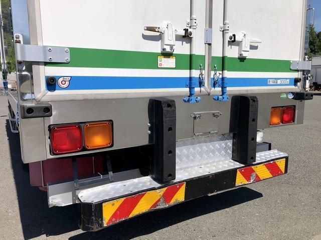 ISUZU FORWARD 2015 Image 31