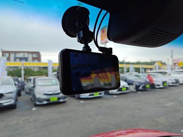 HONDA N BOX CUSTOM 2019 Image 31