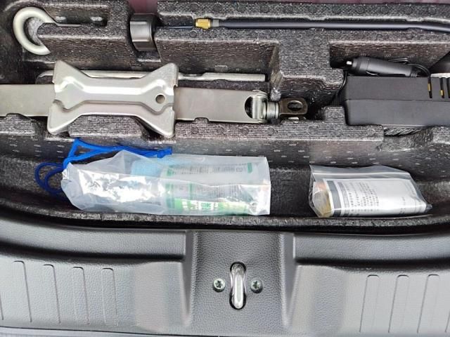 HONDA N BOX CUSTOM 2019 Image 31