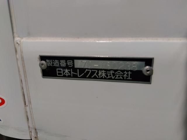 MAZDA BONGO TRUCK 2WD 2016 Image 31