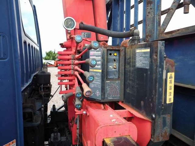 MITSUBISHI FUSOU FIGHTER 2007 Image 31