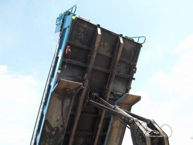 ISUZU GIGA 2010 Image 31