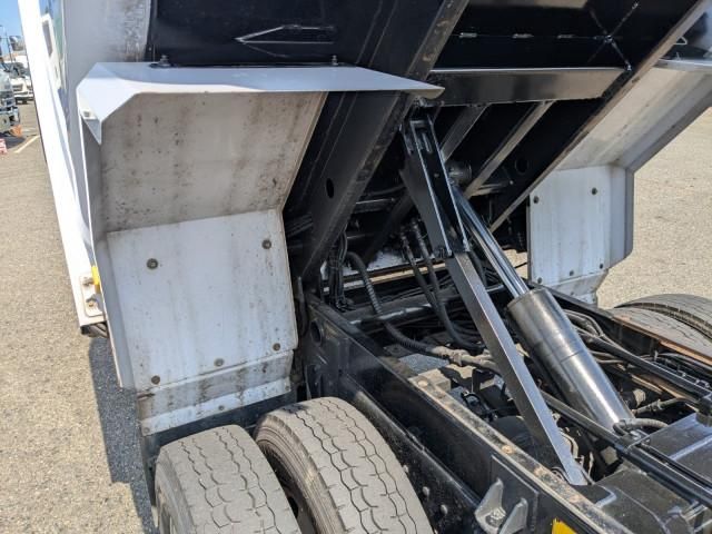 HINO DUTRO 2017 Image 31