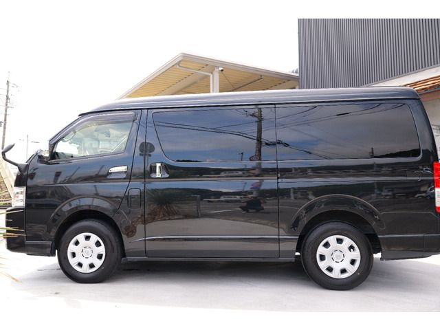 TOYOTA HIACE WAGON 4WD 2018 Image 31