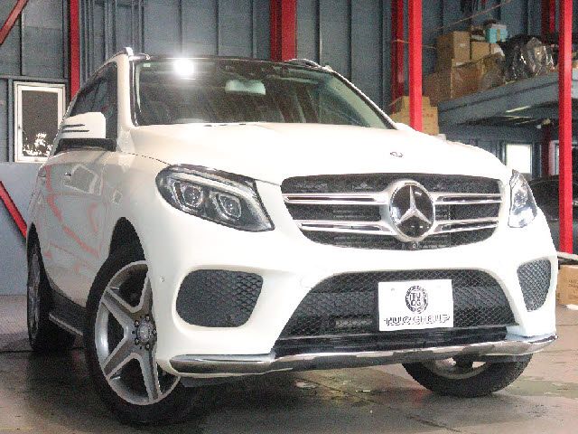 MERCEDES BENZ GLE CL 2017 Image 31
