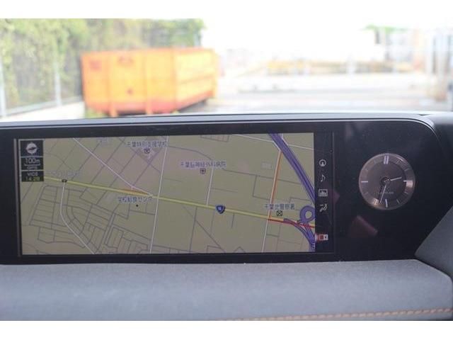 TOYOTA LEXUS UX250H 2019 Image 31