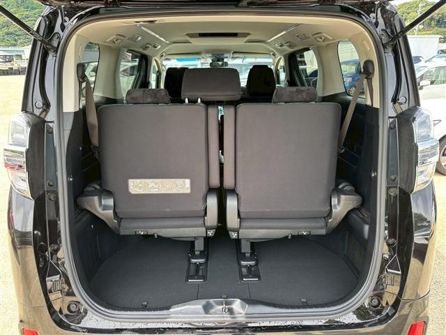 TOYOTA VELLFIRE 2018 Image 31