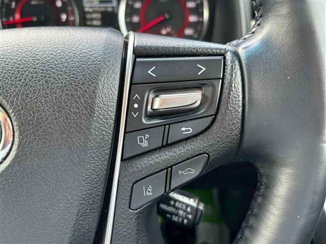 TOYOTA VELLFIRE 2018 Image 31