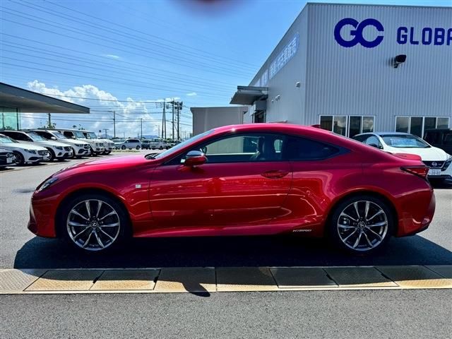 TOYOTA LEXUS RC300H 2021 Image 31