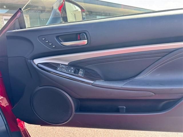 TOYOTA LEXUS RC300H 2021 Image 31