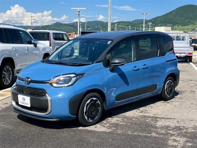 TOYOTA SIENTA HYBRID 2023 Image 31