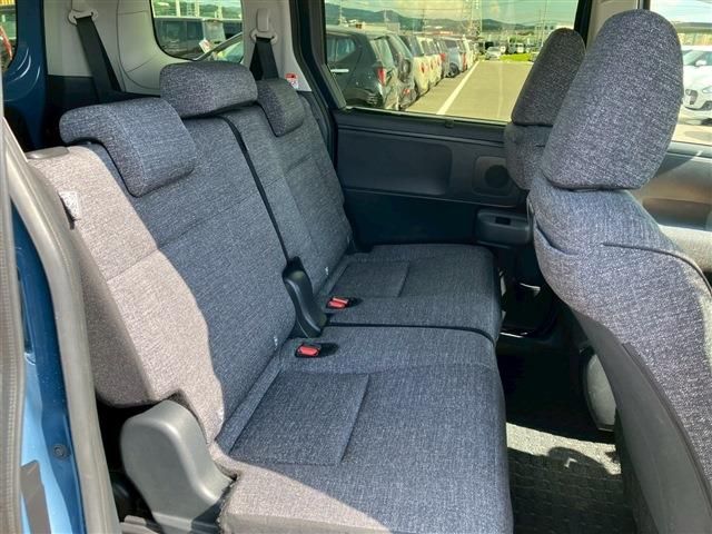 TOYOTA SIENTA HYBRID 2023 Image 31