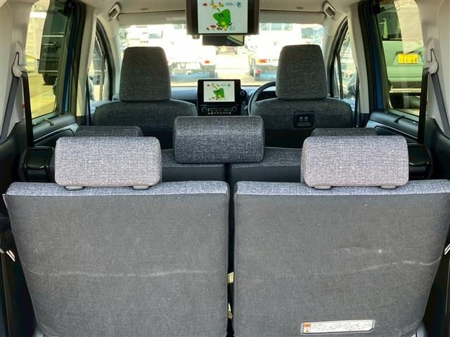 TOYOTA SIENTA HYBRID 2023 Image 31