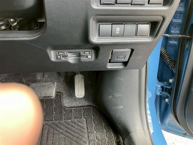 TOYOTA SIENTA HYBRID 2023 Image 31